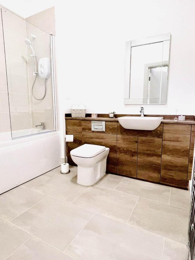 No 49 A Spacious Executive Apartment In Инвернесс Экстерьер фото